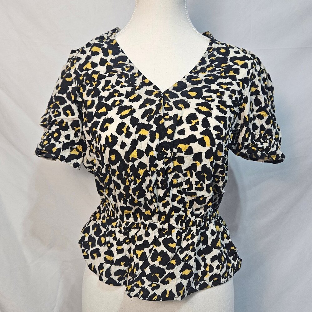 Banana Republic - Small - Leopard Print Blouse