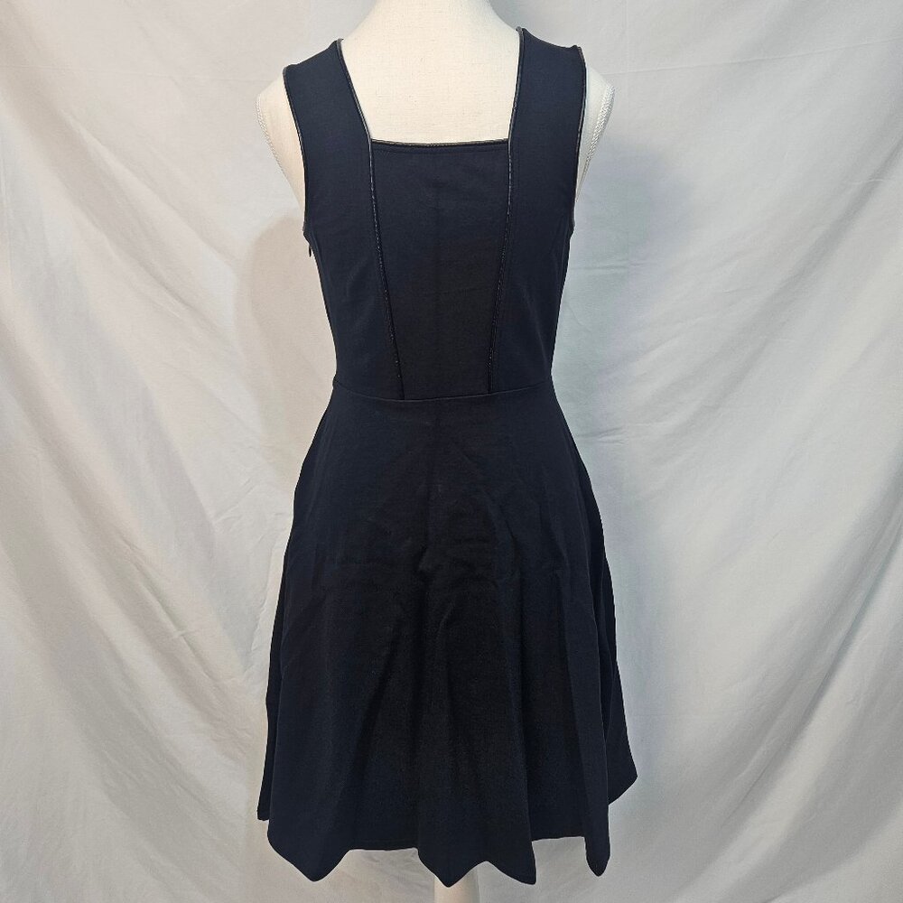 Banana Republic - Size 2 - Black Mini Dress photo 2