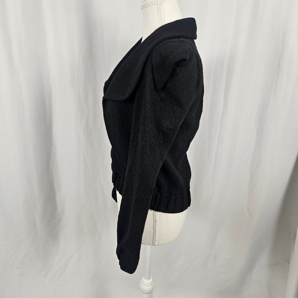 BCBG - Size: XXS - Cropped Zip-Up Jacket photo 3