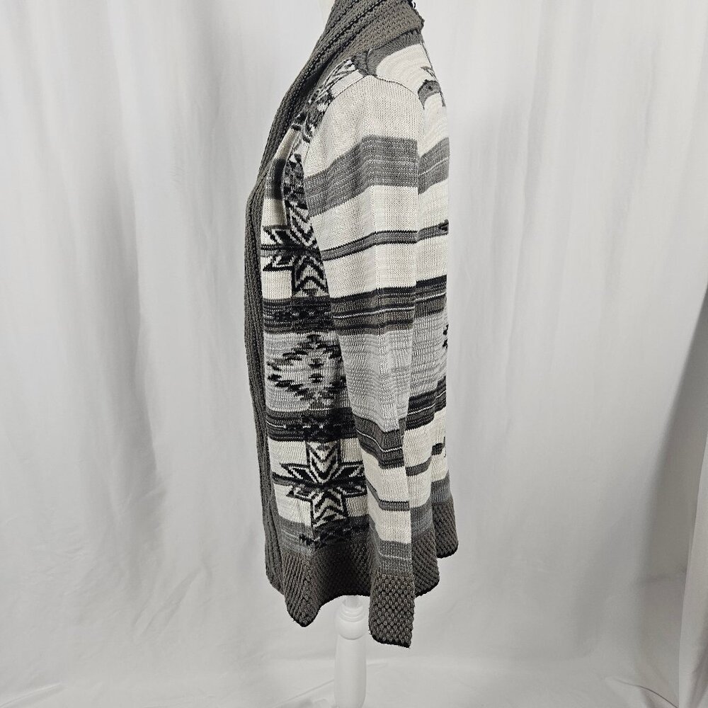 BCBGMAXAZRIA - Size: S - Sweater photo 2