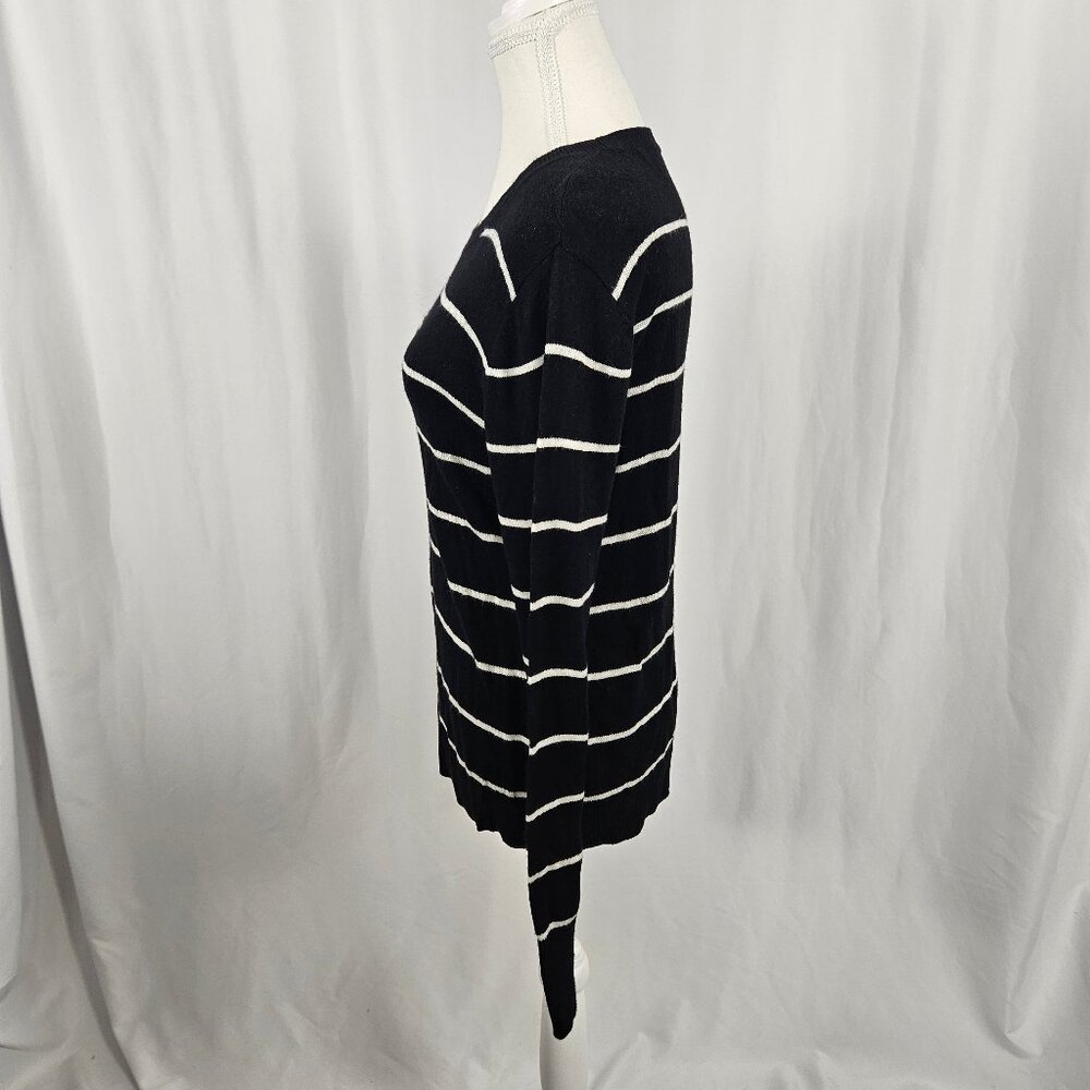 A New Day - Size: S - Striped Sweater photo 5
