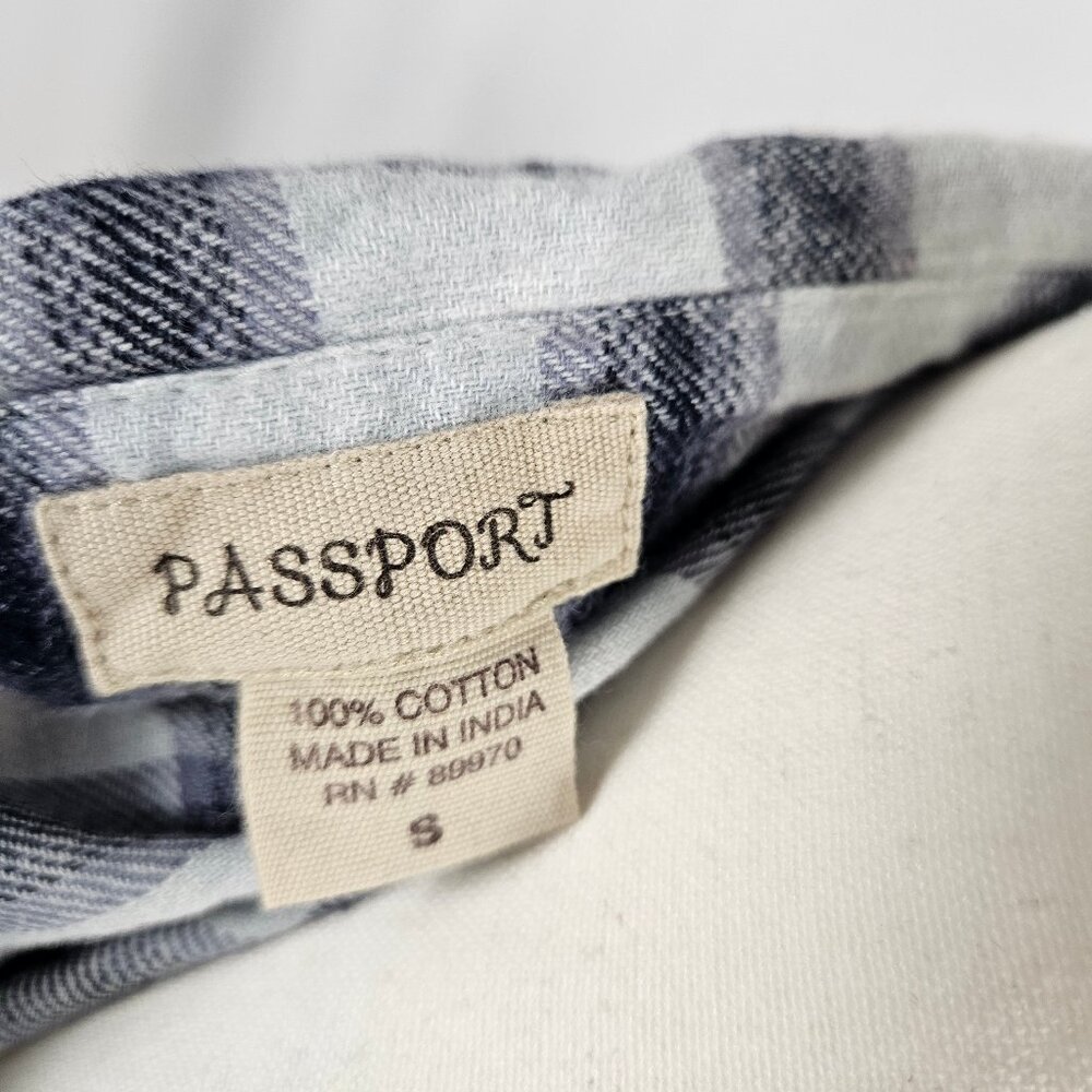 Passport - Size: S - Plaid Flannel Button Down Shirt photo 6