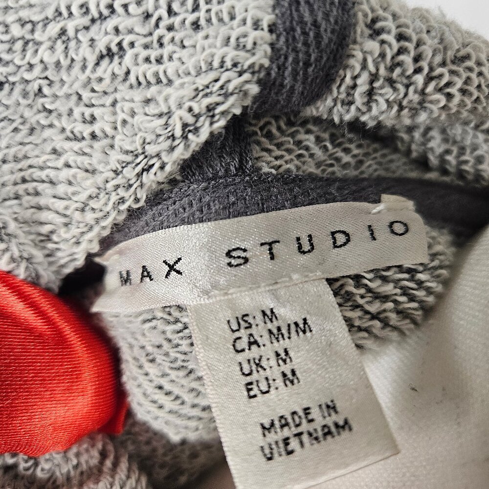 Max Studio - Size: M - Cozy Gray Hoodie photo 9