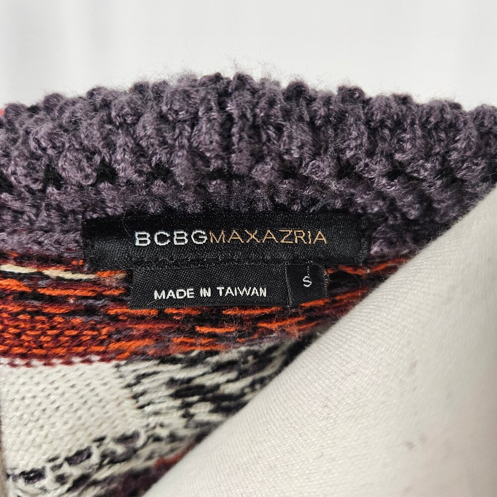 BCBGMAXAZRIA - Size: S - Cozy Knit Aztec Cardigan photo 5