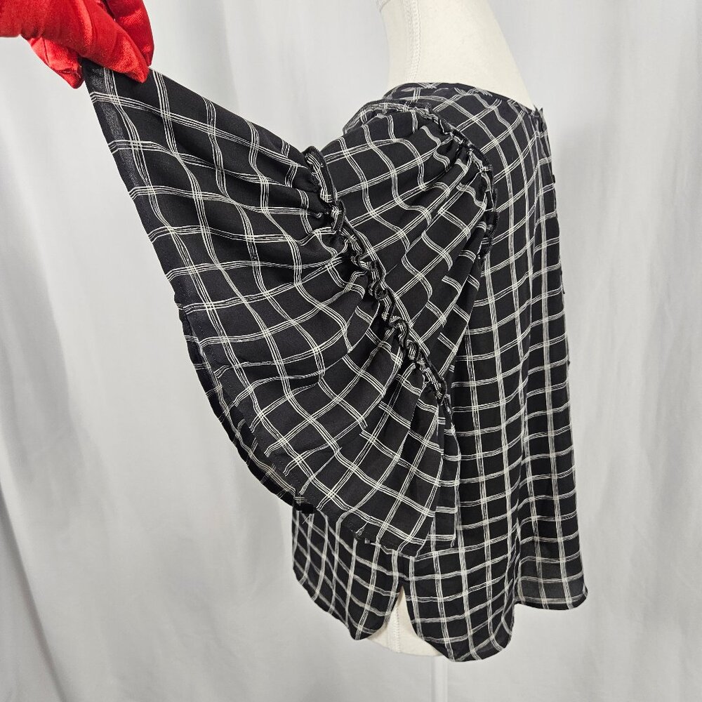Loft - Size: XS - Chic Plaid Ruffle Blouse photo 5