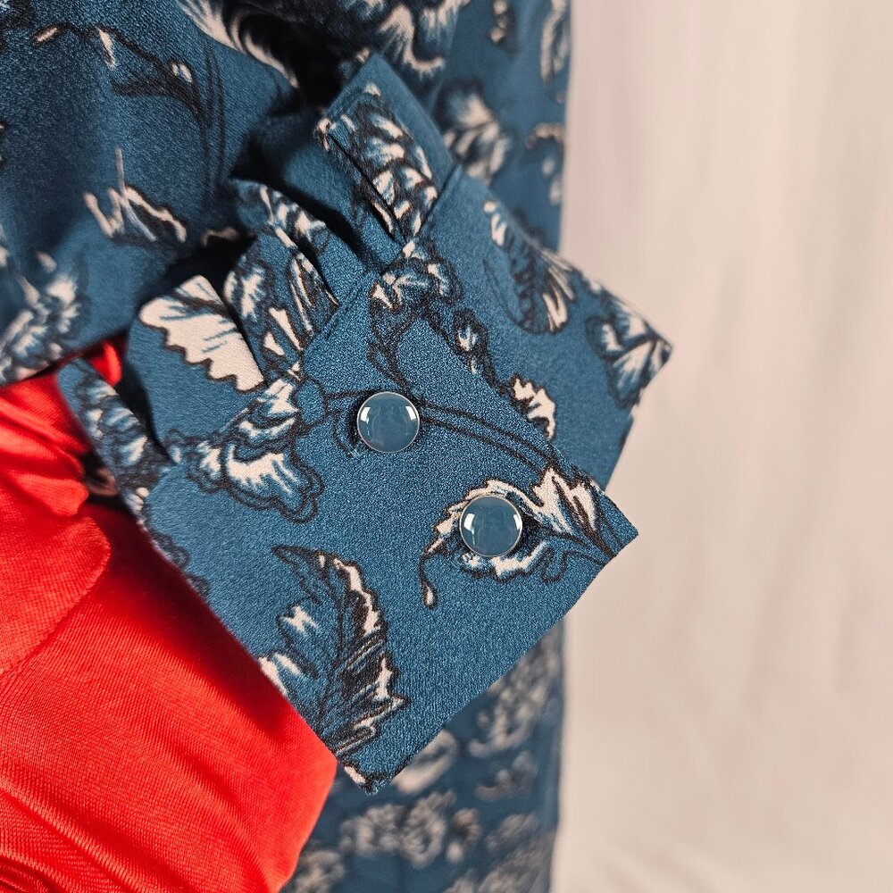 Banana Republic - Size: 6 - Chic Floral Dress photo 5