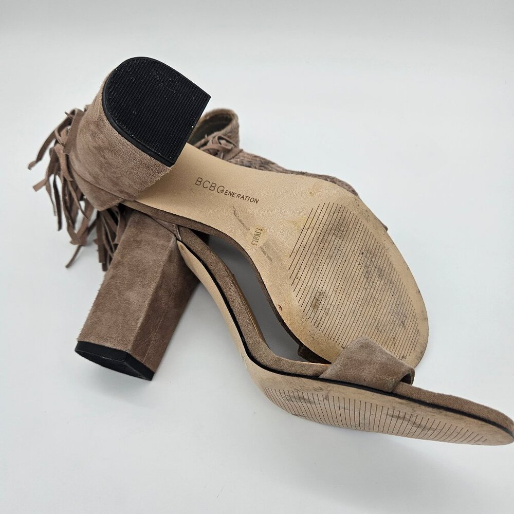BCBG Suede Heels - Size: 7 - Fringe Sandal Chic photo 5