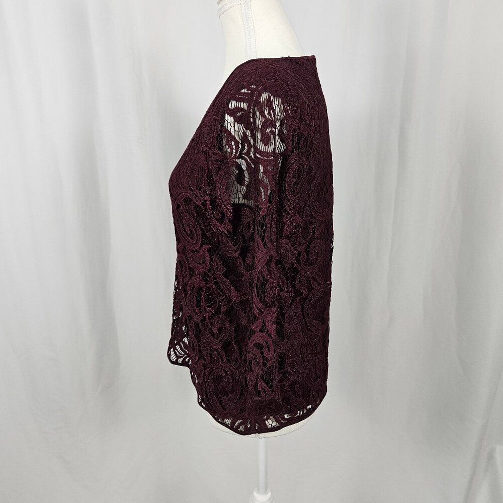 Adrianna Papell - Size: M - Burgundy Lace Top photo 4