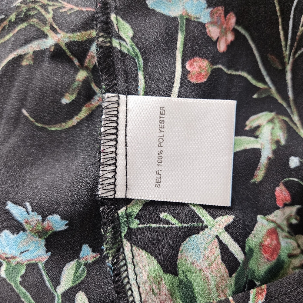 Floral V-Neck Women's Top Size Medium photo 7