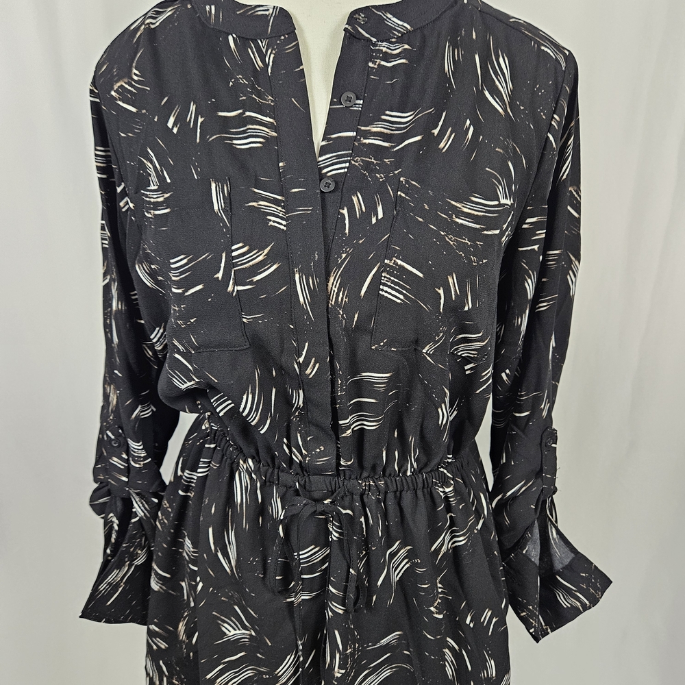 Elegant Black Patterned Dress with Pockets Size 6 photo 4