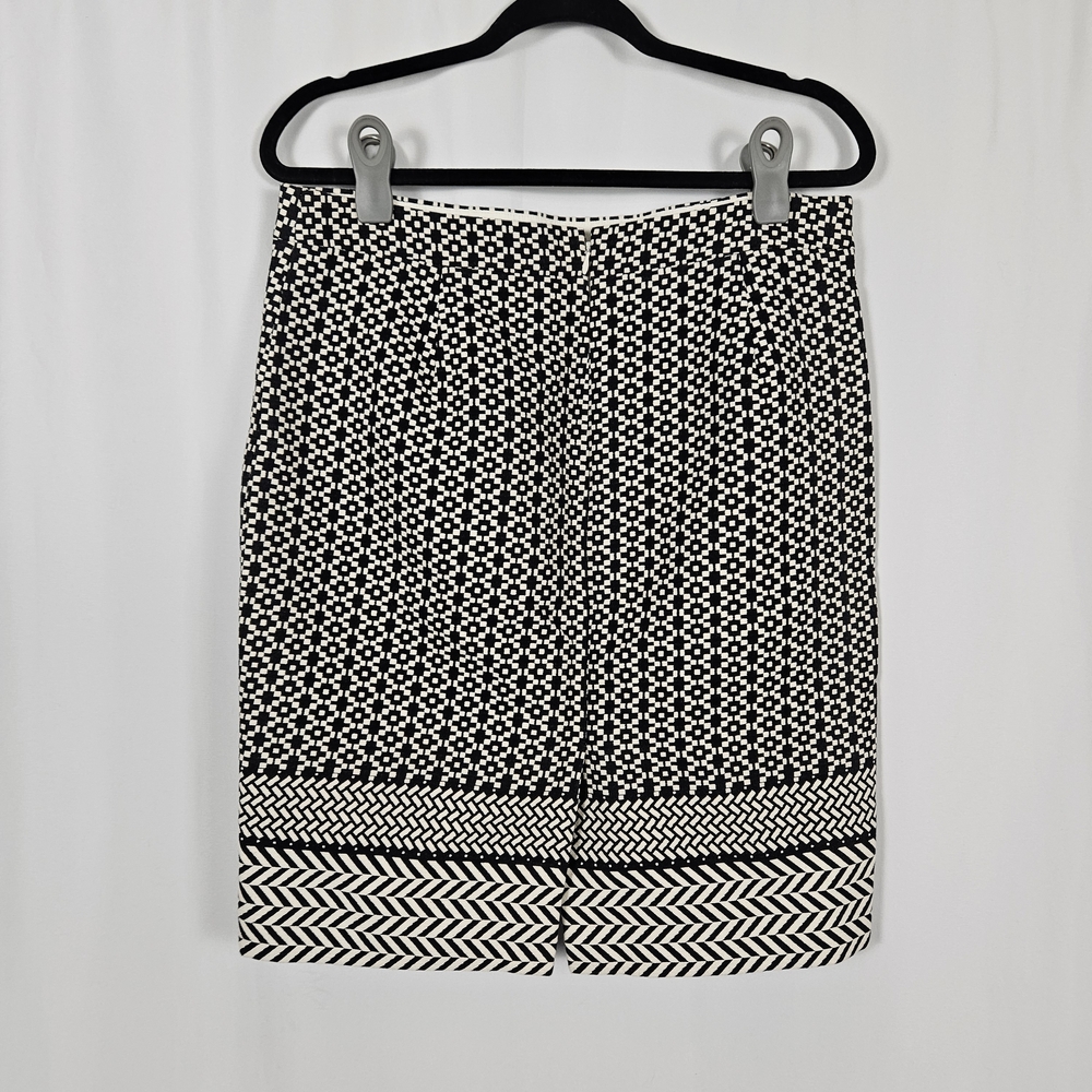 J. Crew Black and White Geometric Pencil Skirt Size 10 photo 2