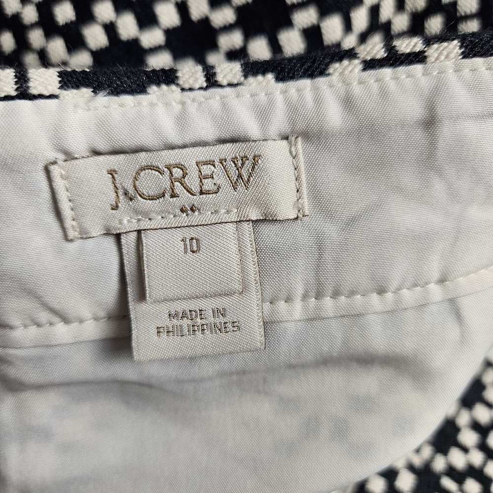 J. Crew Black and White Geometric Pencil Skirt Size 10 photo 4