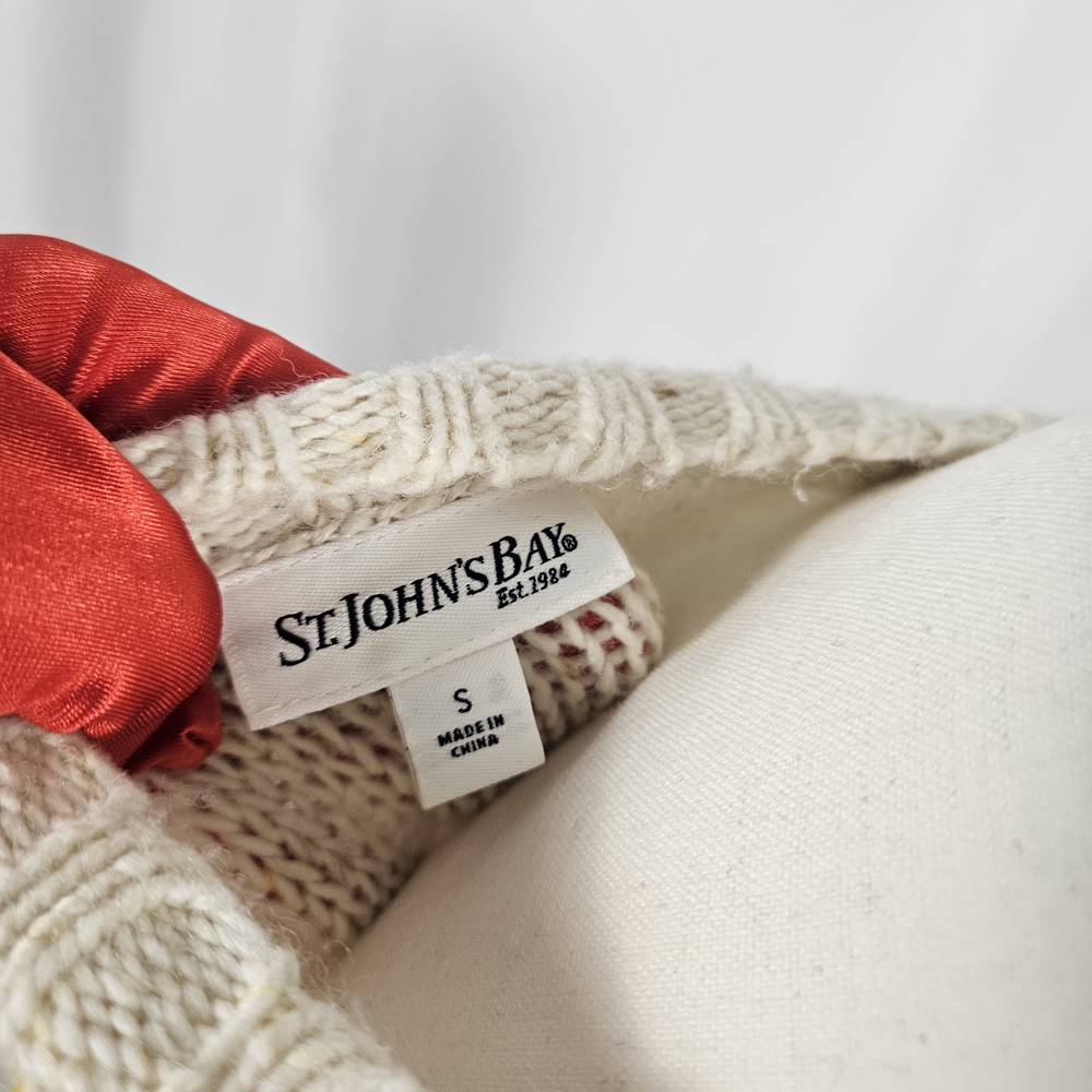 St. John's Bay Cream Cable Knit Sweater photo 6