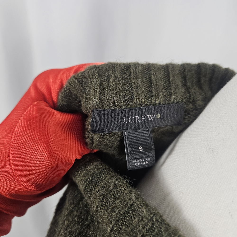 J. Crew Forest Green Cable Knit Sweater Size Small photo 7