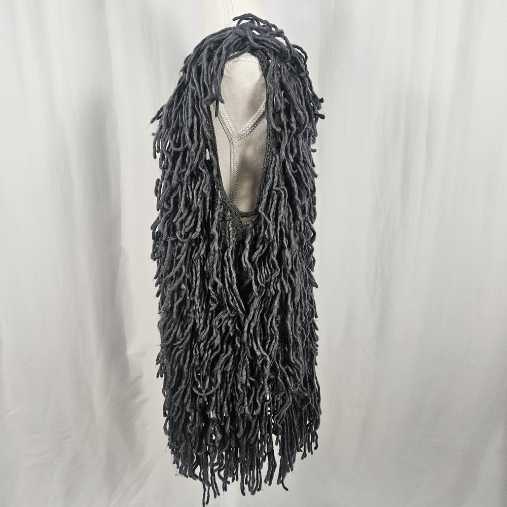 Stylish Gray Fringe Vest Size Large photo 5