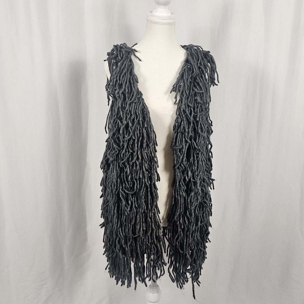 Stylish Gray Fringe Vest Size Large