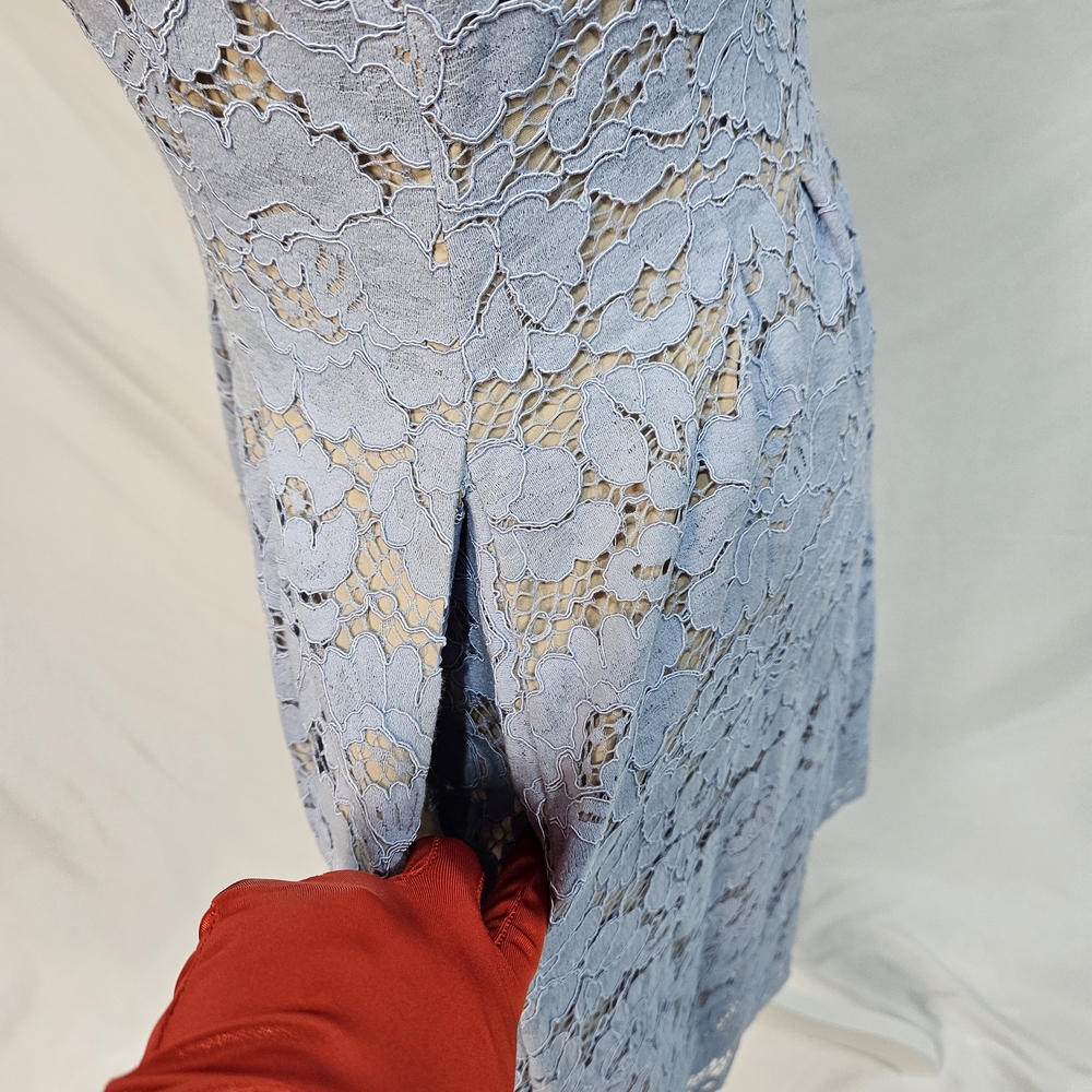 Vince Camuto Sleeveless Lace Dress in Soft Blue Size 8 photo 5