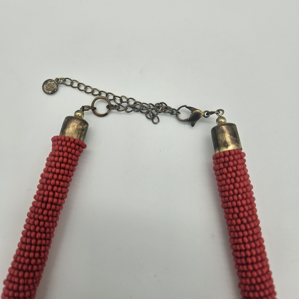 Chic Red Beaded Necklace photo 2