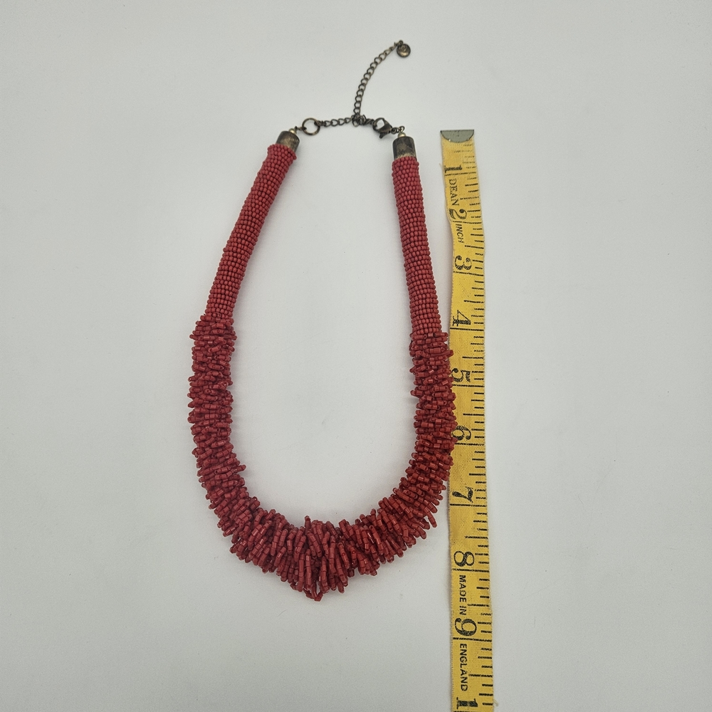 Chic Red Beaded Necklace photo 3