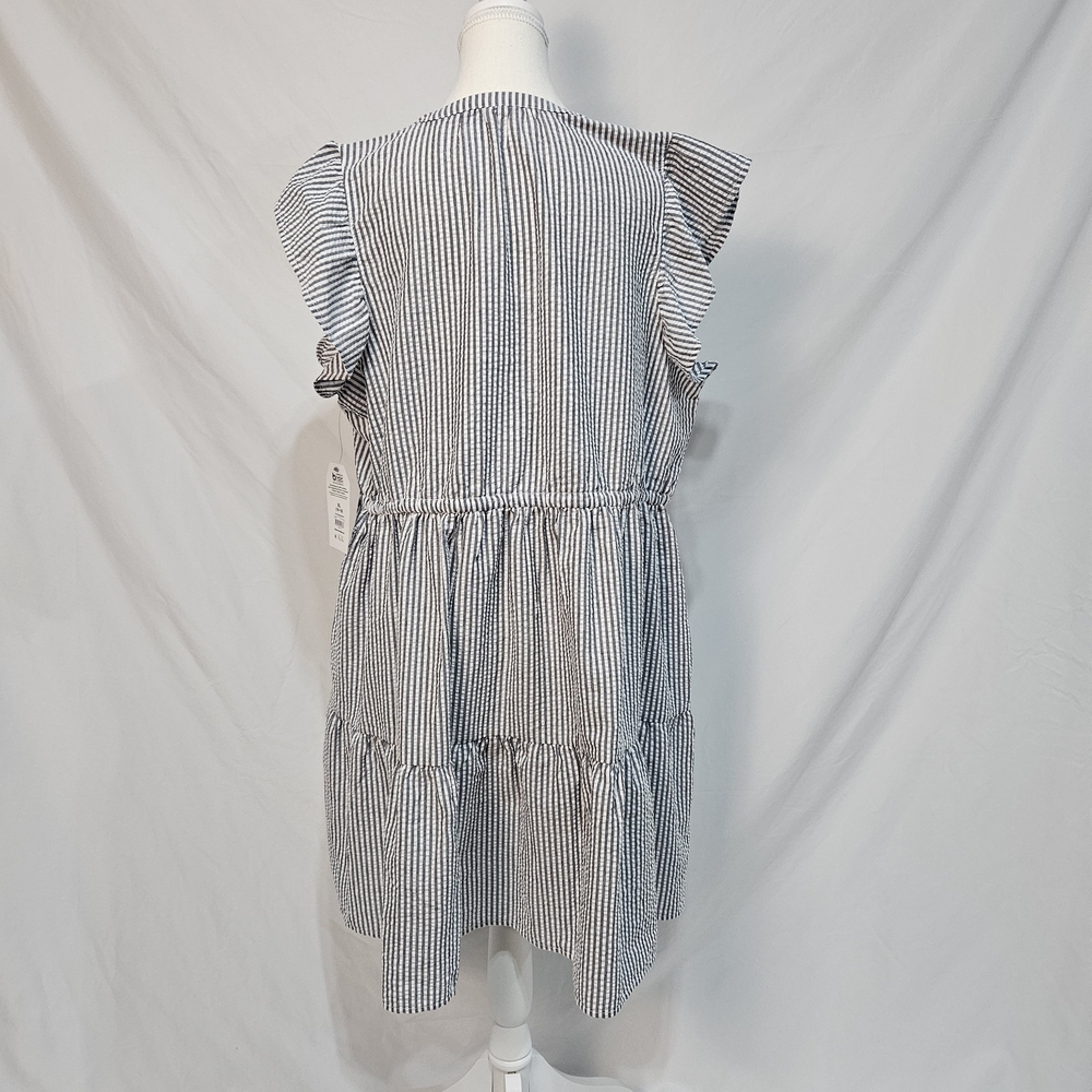 NWT Time and Tru Grey Striped Dress with Pockets Size XL photo 3