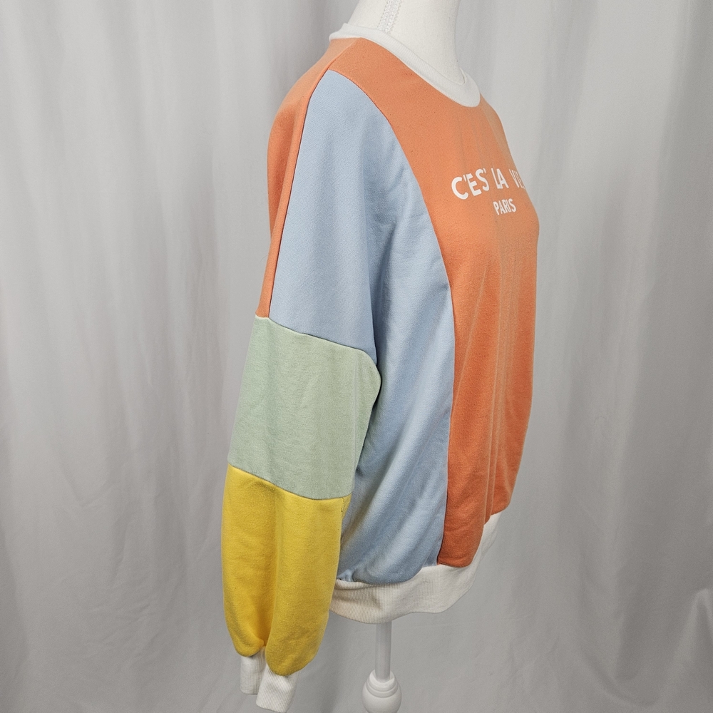 SHEIN Orange and White Collar Detail photo 3