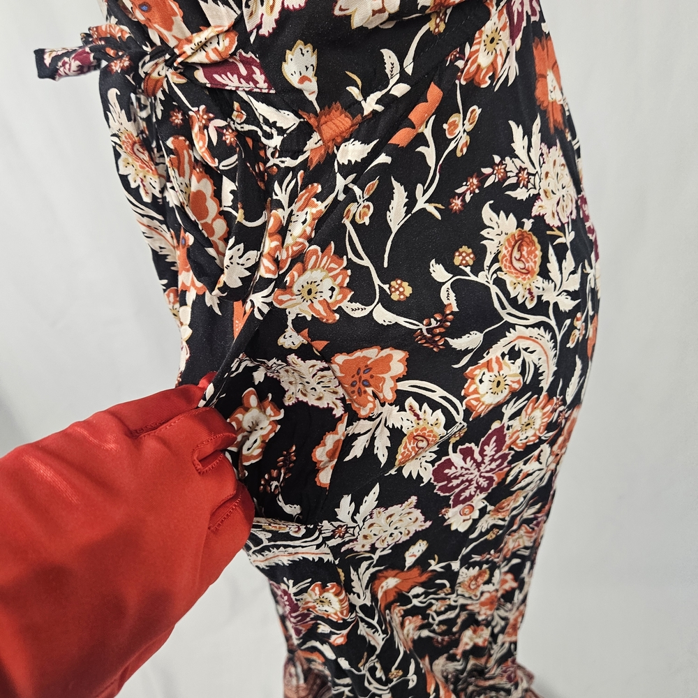 Band of Gypsies Black and Red Floral Midi Dress photo 5