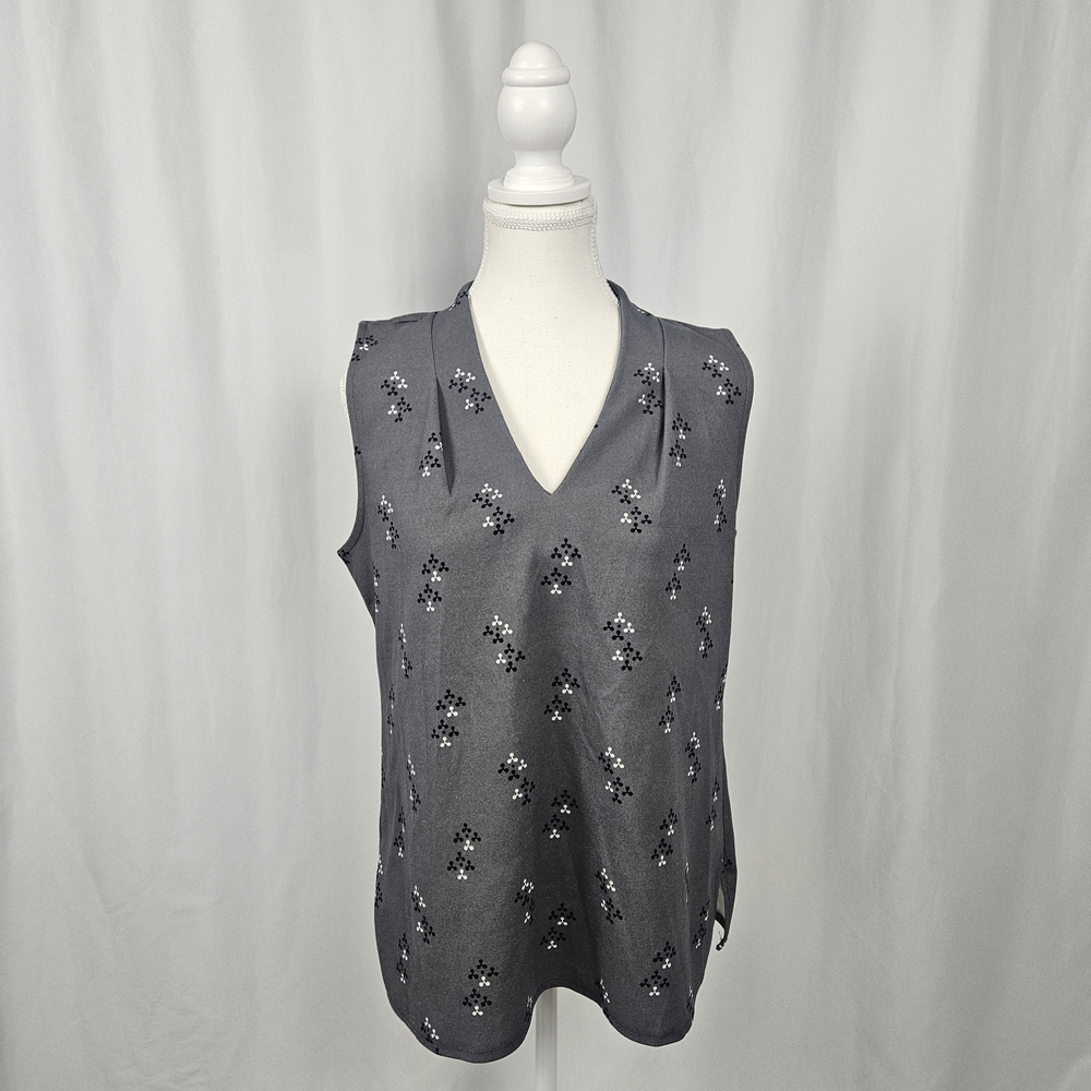 Ann Taylor Factory Gray Sleeveless Top with Floral Pattern Size M