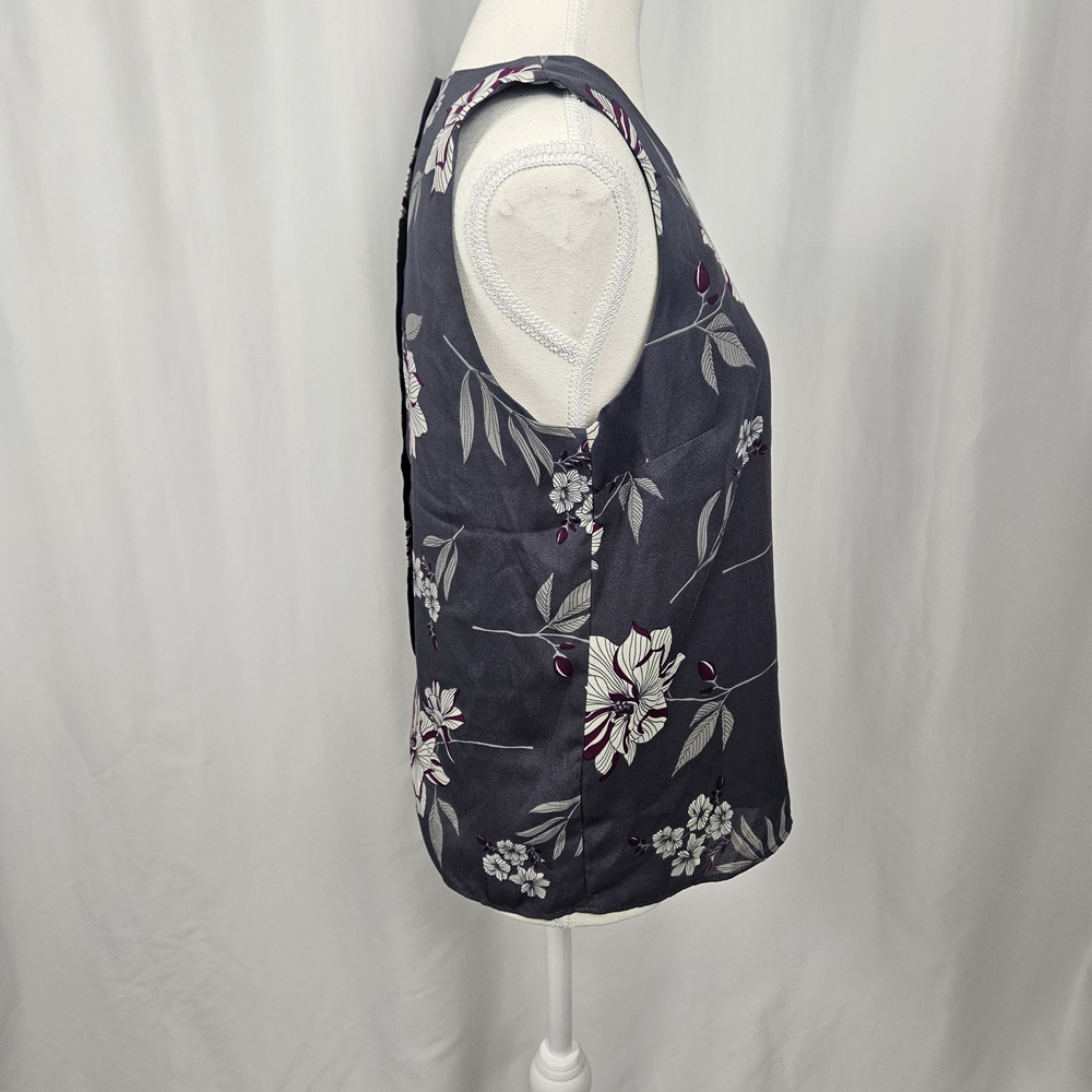 Banana Republic Floral Sleeveless Blouse Size S photo 3