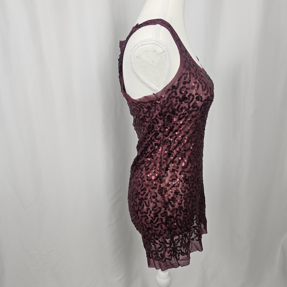 Max Studio Burgundy Sequin Top Size S photo 3