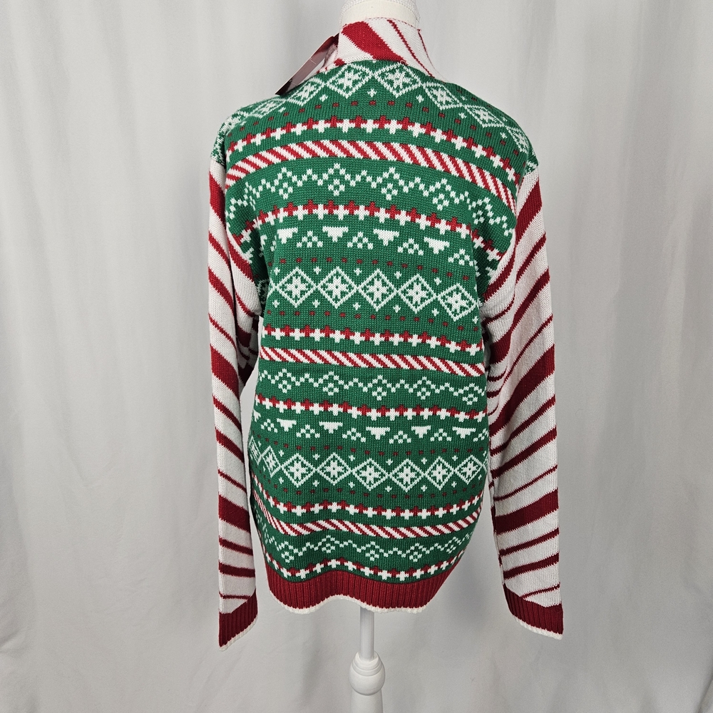 NWT Festive Red and Green Men's Sweater Size Medium photo 4