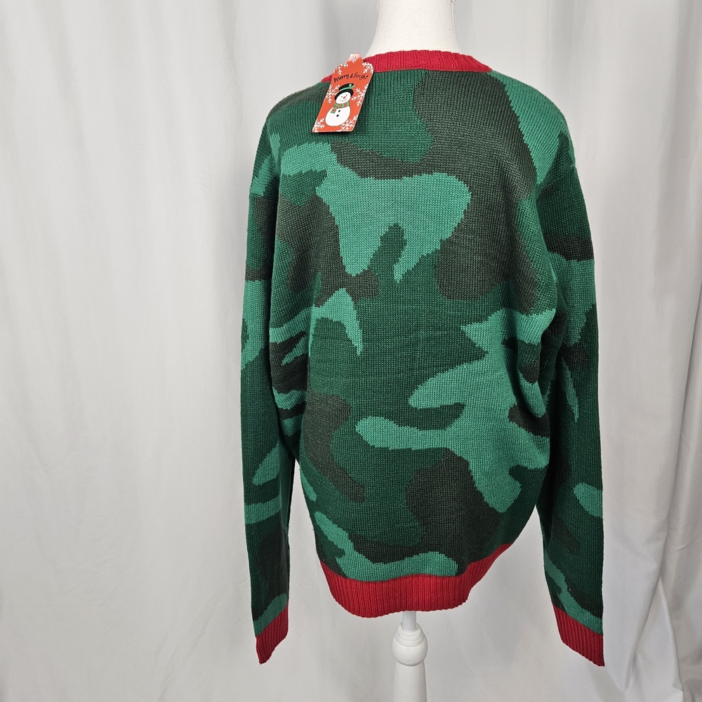 NWT Festive Green Camouflage Sweater with Deer Design Size XL photo 5