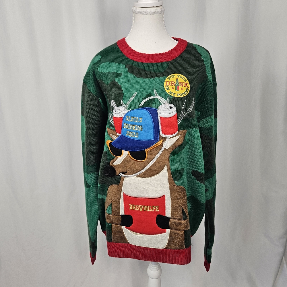 NWT Festive Green Camouflage Sweater with Deer Design Size XL