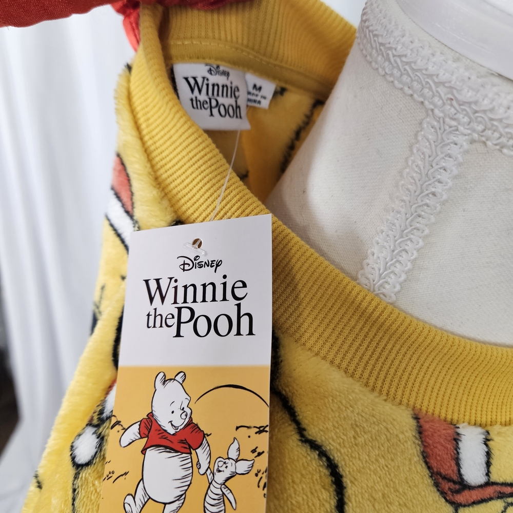 NWT Disney Yellow Winnie the Pooh Holiday Sweater Size Medium photo 7