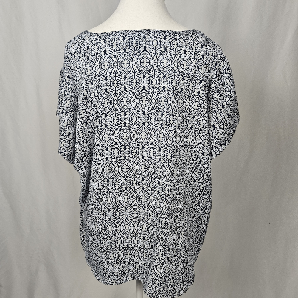 Cynthia Rowley Navy Blue and White Button Up Tile Print Top Size 1X photo 5