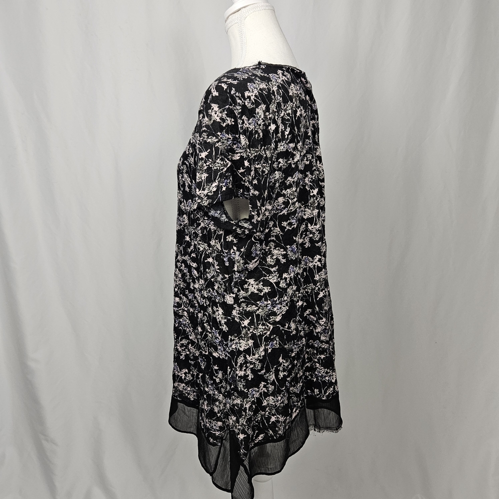 Simply Vera Vera Wang Black Floral Blouse Size XL photo 5
