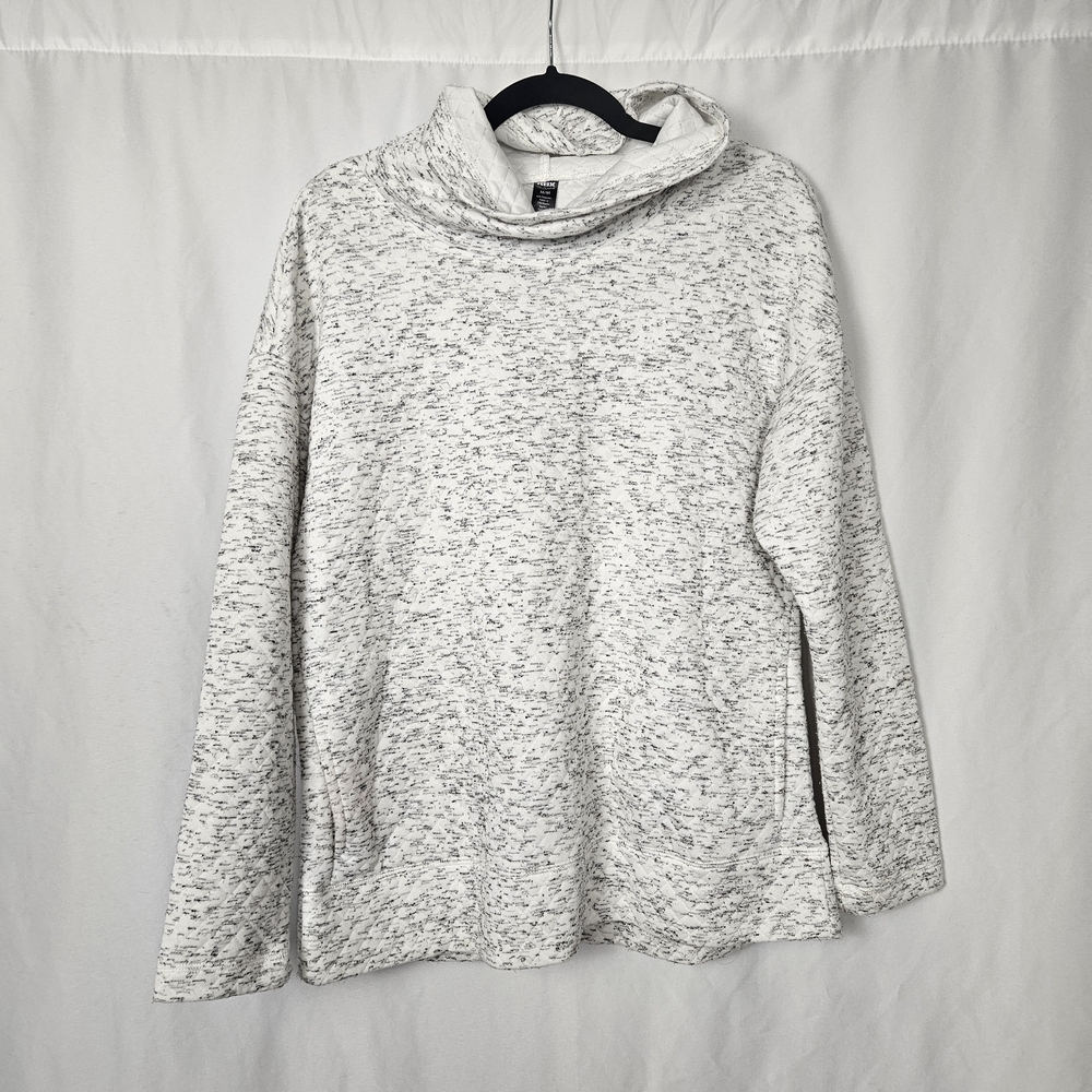 RBX Women's Cowl Neck Sweater Size Medium photo 2