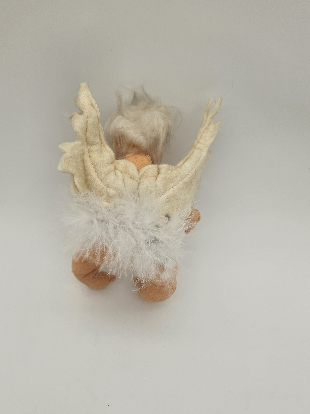 Annalee Mobilitee Angel Doll photo 2