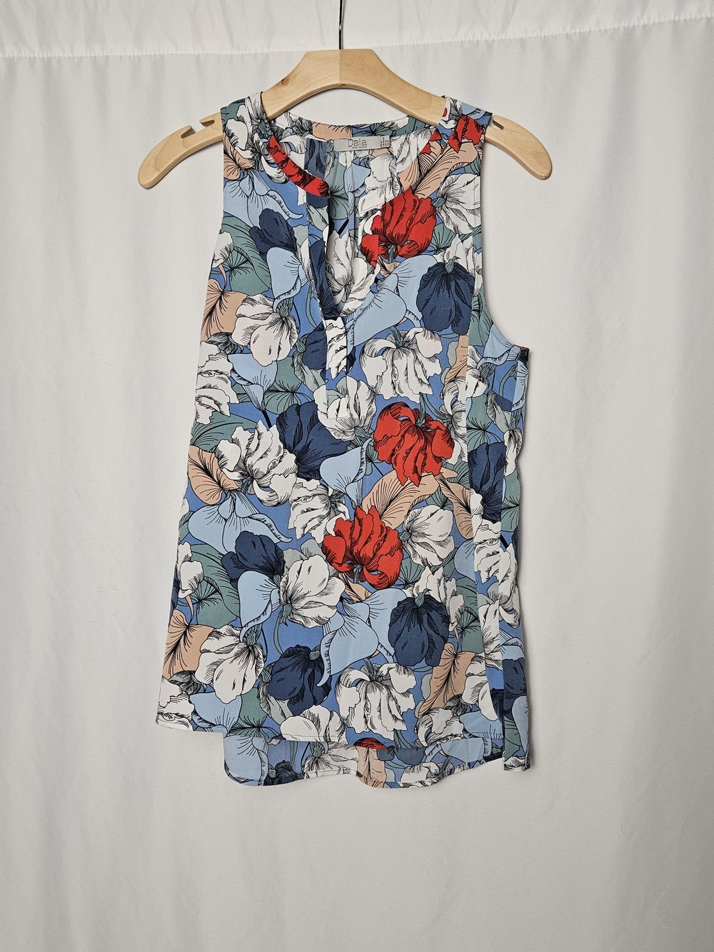 Dalia Floral Sleeveless Camisole - Blue, Red, Navy