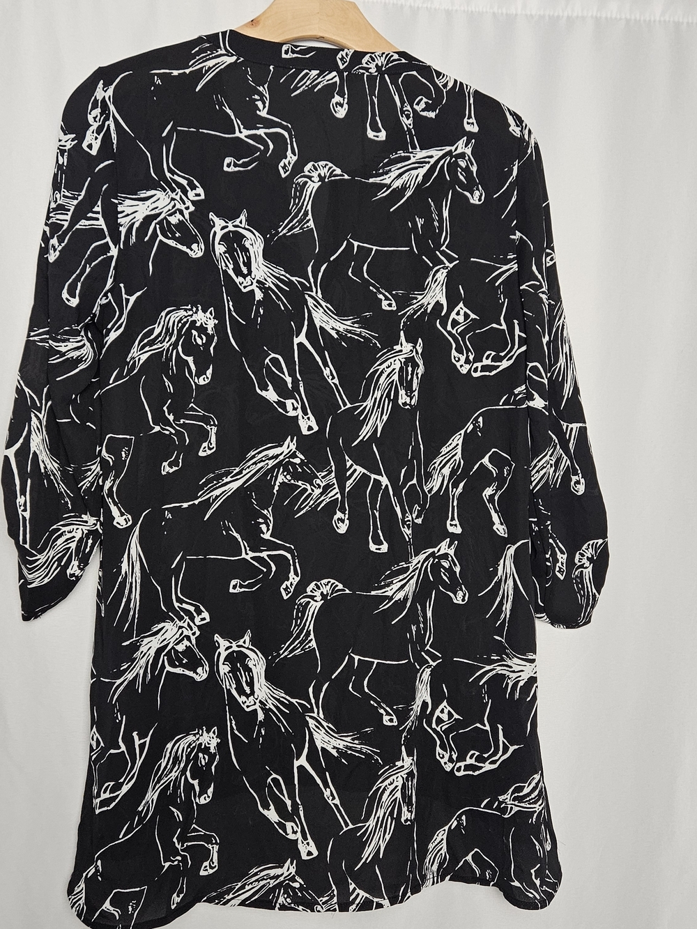 Black Horse Print V-Neck Blouse photo 5