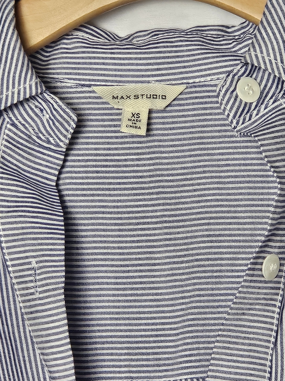 Max Studio Light Blue & White Striped Button-Down Shirt photo 2