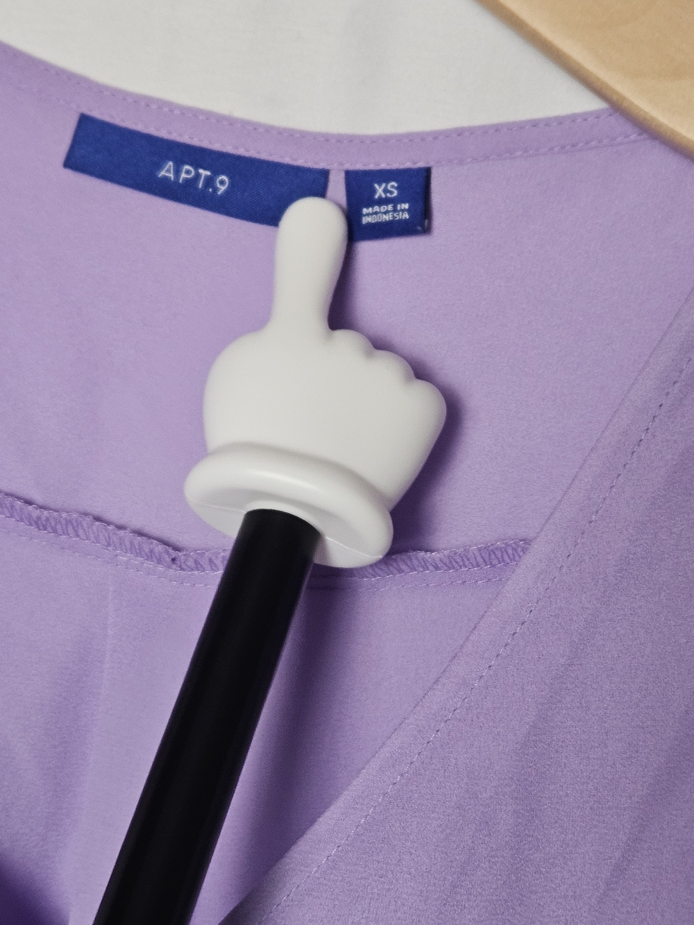 Apt. 9 Lavender Sleeveless V-Neck Shell with Button Placket photo 2