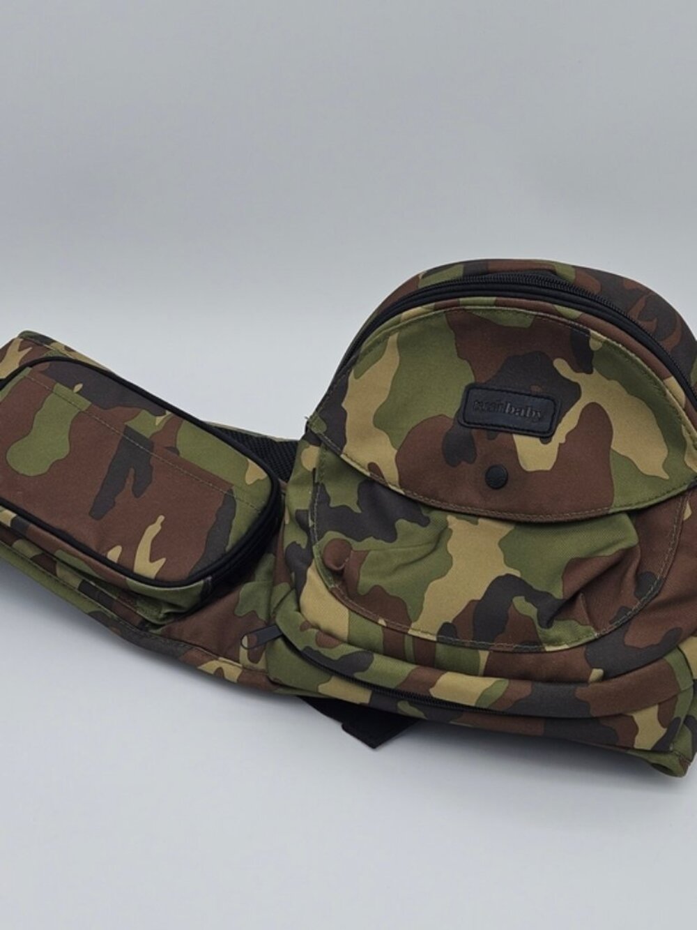 Tush Baby Unisex Camouflage Sling Belt Bag - Green Camo Baby Hip Seat Carrier