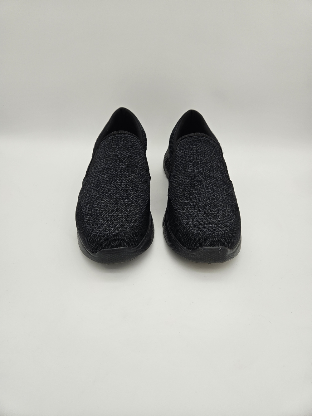 Skechers Slip-On Knit Walking Shoes in Black Size 11 photo 2