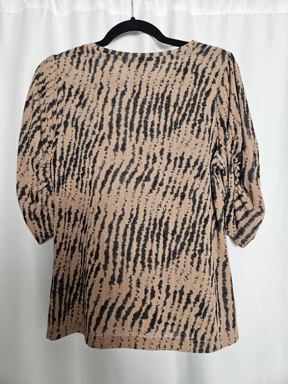 Banana Republic Tan and Black Abstract Stripe Short Sleeve Top photo 4