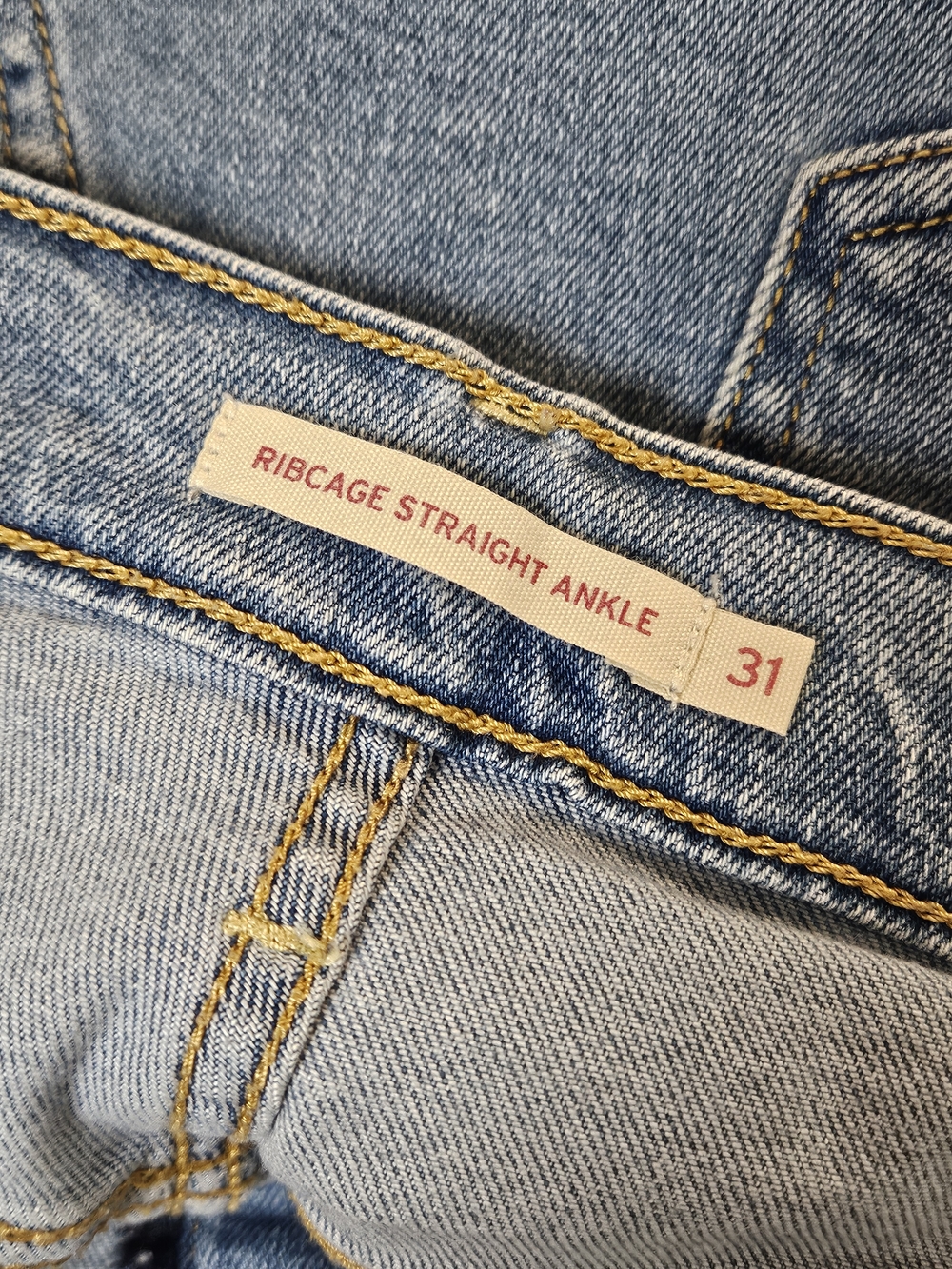 Levi's Light Wash Distressed Ribcage Straight Ankle Jeans Size 31 photo 5
