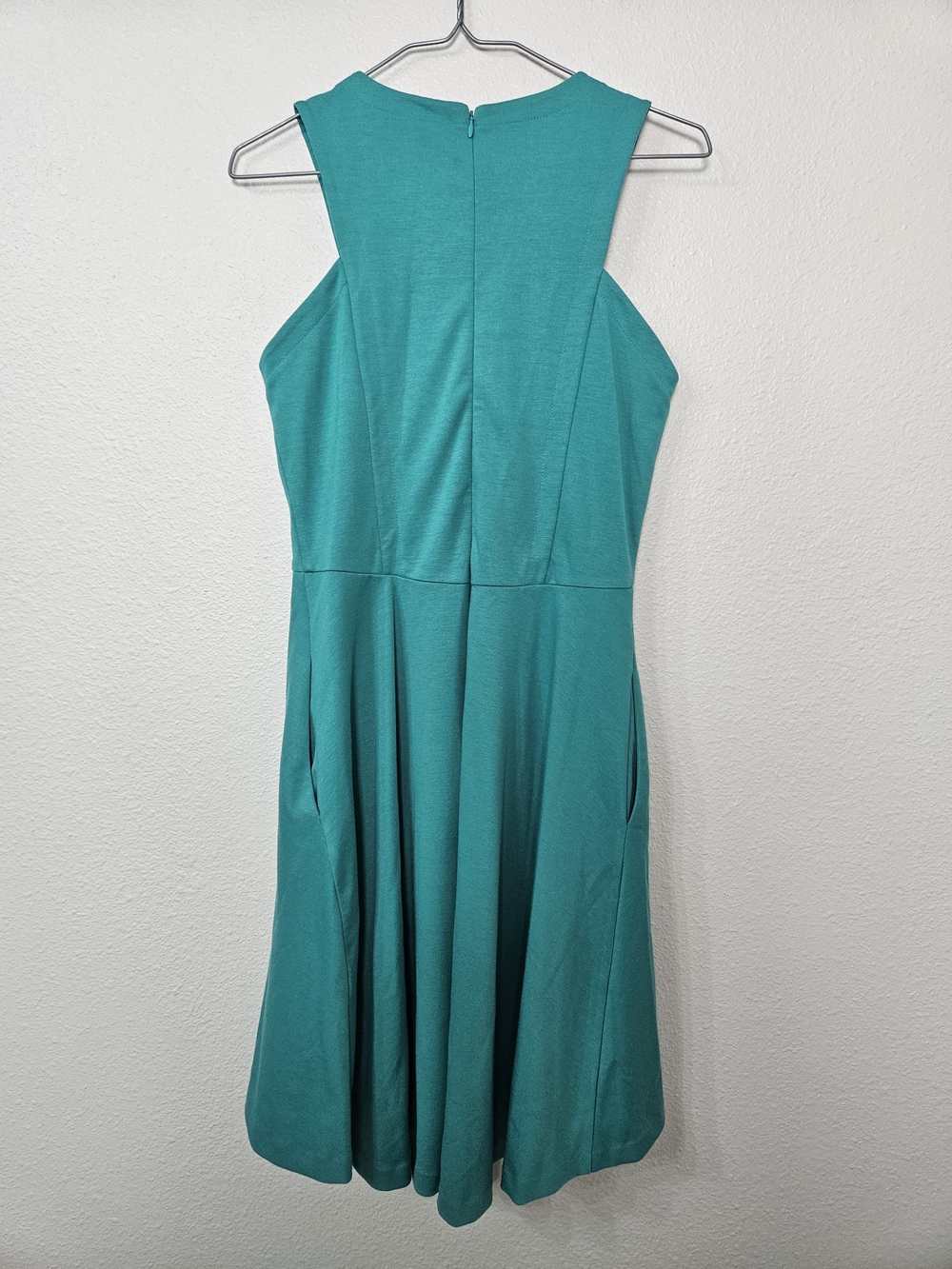 Banana Republic Sleeveless Dress Size 6 with Pockets photo 6