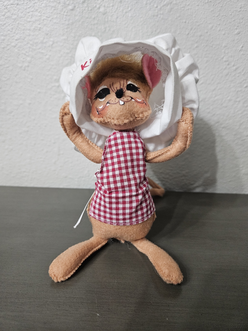 Annalee Kiss the Cook White Chef Hat Plush Mouse with Red Gingham Apron 2014 photo 2