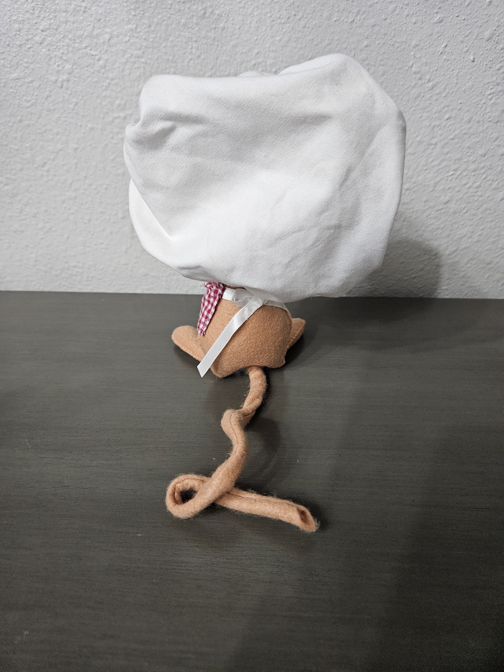 Annalee Kiss the Cook White Chef Hat Plush Mouse with Red Gingham Apron 2014 photo 3
