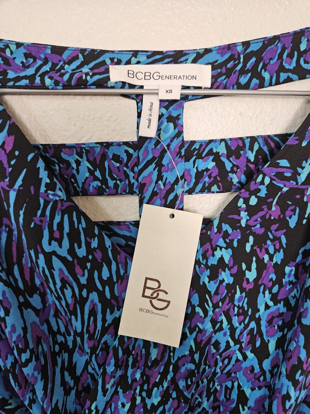 BCBGeneration Black, Blue & Purple Long Sleeve Cut Out Back Dress Size XS photo 2