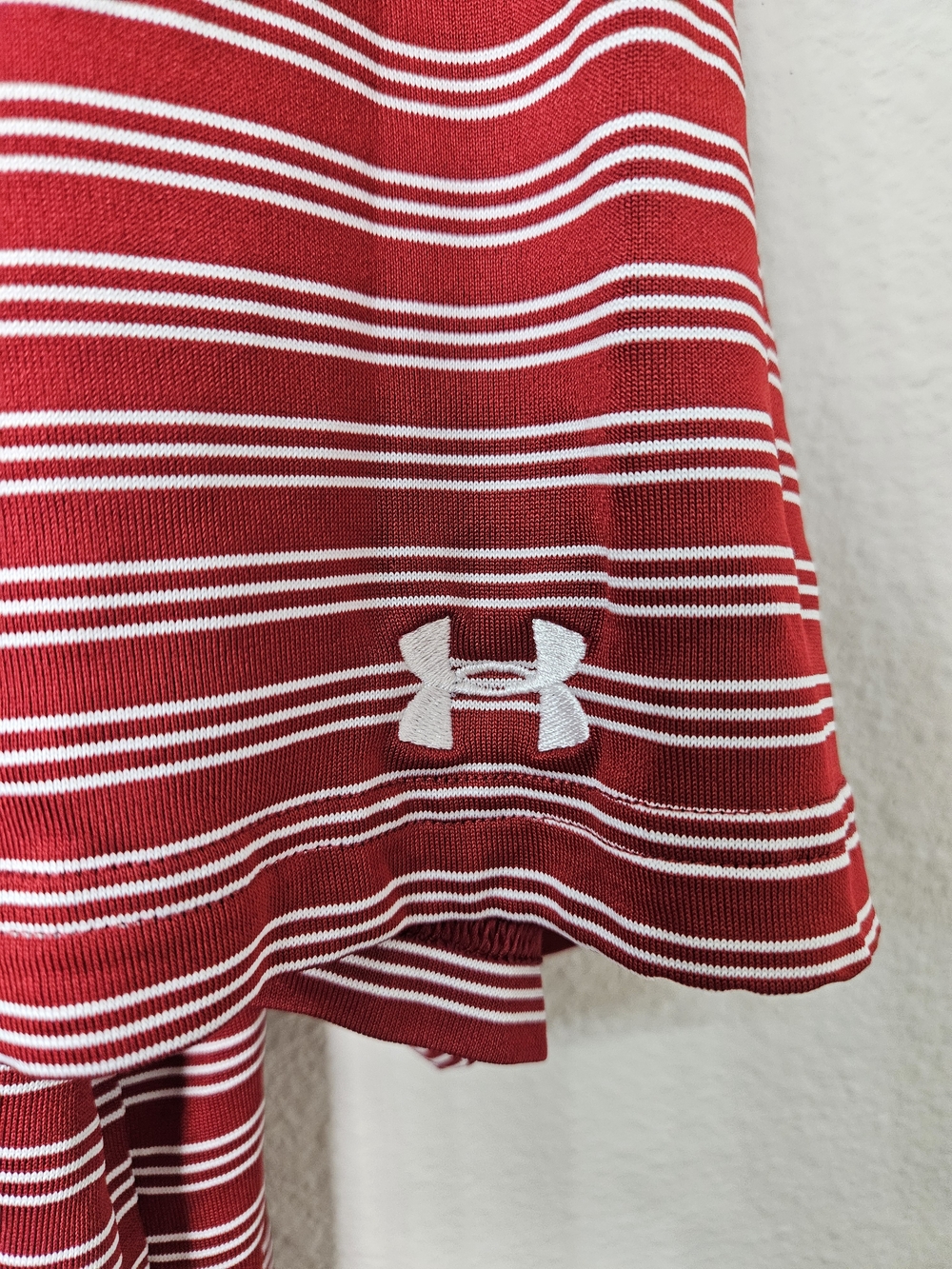 Under Armour Men’s Red and White Striped Performance Polo Size XL photo 3